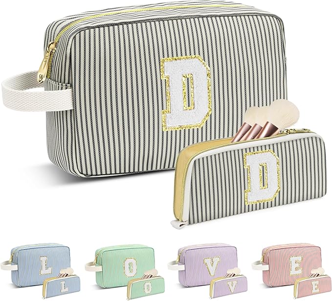 Travel Makeup Bag Christmas Gifts for Women Girl Teens, Personalized Initial Makeup Bag for Cute Teen Girls, Preppy Stuff Toiletry Bag Cosmetic Bag, Teen Girls Gift Trendy Stuff, Letter D