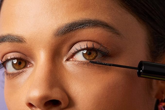 Winky Lux Detail Oriented Mascara – Slim Tightline Mascara with Skinny Micro Spoolie, Lengthening, Volumizing, Defining, Curling & Buildable Formula, Black for Top & Bottom Lashes