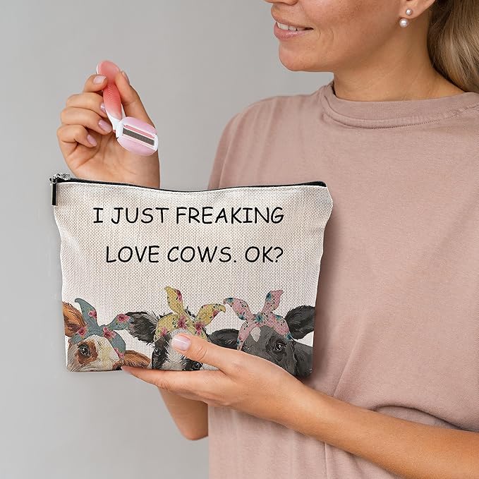 I Just Freaking Love Cows OK Farmhouse Cows with Bandanas Makeup Bag Cosmetic Bags with Zipper Pouch Travel Toiletry Case,Gifts for Cow Lovers Farm Girls